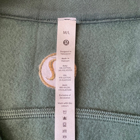 ❤️ Lululemon Scuba Oversized Funnel Neck in Medium Forest Gold Size M/L NWT - Picture 4 of 10